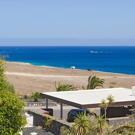 Sleeps 6 Pool Wifi *