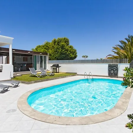 Sleeps 6 Pool Wifi Villa Puerto Calero